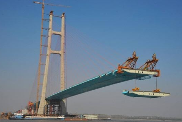 Intelligent-Cantilever-Bridge-Builder